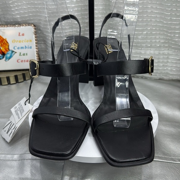 (C2) Zara Black NWT Leather Heeled Buckle Sandals, Size 41/10 USA - Picture 4 of 16